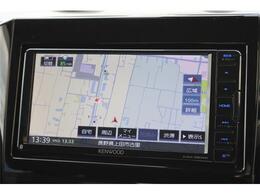 今や必需品のナビ付いています！安心してドライブ出来ますね！