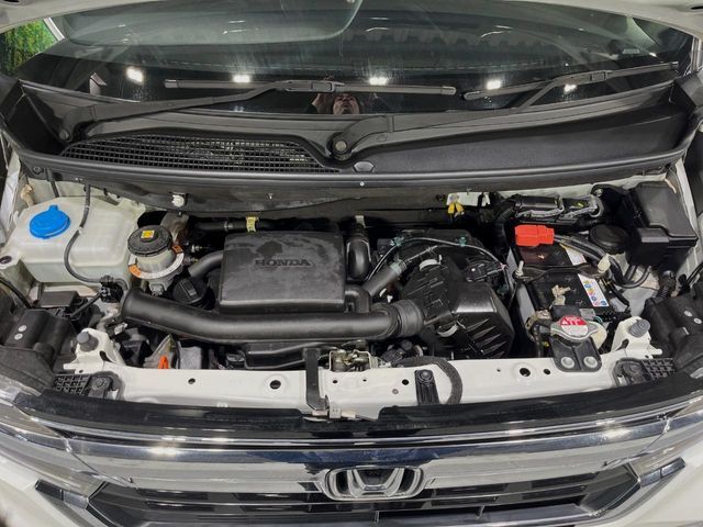 親切・丁寧な専門メカニックスタッフが応対！・車検・点検整備・事故等の修理などアフターサービスも安心。お車のカスタマイズもネクステージのサービススタッフまでご相談ください！