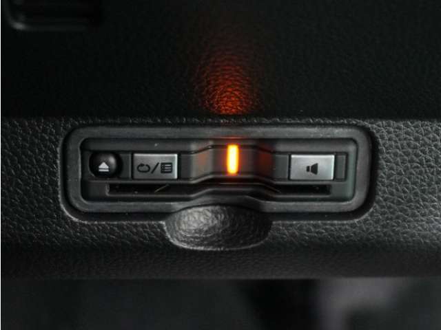 【ETC】今や高速道路の必需品のETCです。通行料金の割引やスマートICの通過に欠かせません。