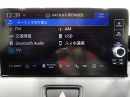 ホンダ純正ナビなのでダッシュボードにスッキリと収まっています。土地勘の無い所でも道に迷わず安心ですね！