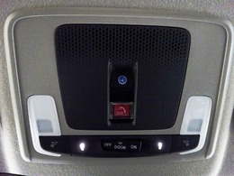 エアバック展開時自動通報や緊急時にボタンひとつで緊急サポートセンターに繋がる『Honda　CONNECT』対応です！詳しくはHondaホームページをご覧ください。