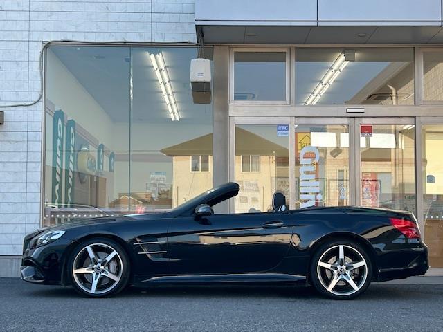 【左】当社基準による調査の結果、修復歴車と判断された車両は一部店舗を除き、販売を行なっておりません。万一、納車時に修復歴があった場合にはご契約の解除等に応じます。
