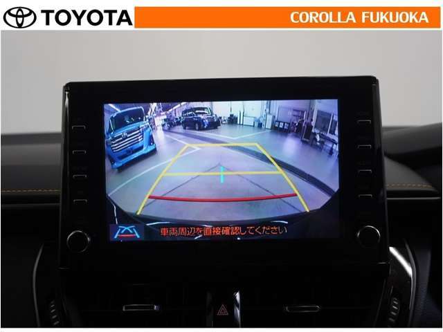 バックモニター付きなので後退時に後方映像が見えて安心。死角が減って思わぬ事故の防止にも役立ちます。