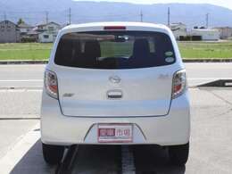 ご覧いただいているのは、H27年のミライースです。 大切に乗られた、ユーザー買取り車です。