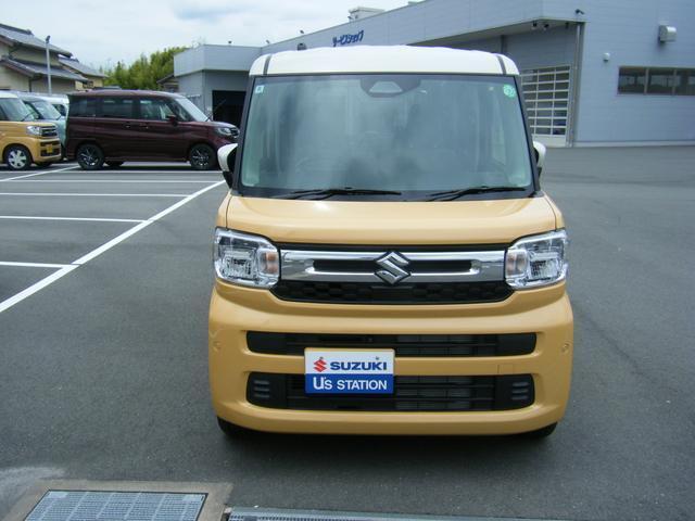 当店特選車！！HYBRIDで燃費もよく、室内も広い。後席両側電動スライドドアや全方位ナビもあり快適機能充実。