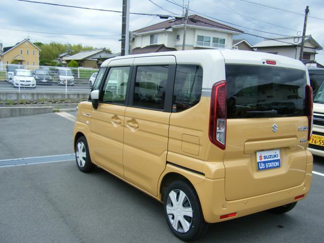 当店特選車！！HYBRIDで燃費もよく、室内も広い。後席両側電動スライドドアや全方位ナビもあり快適機能充実。