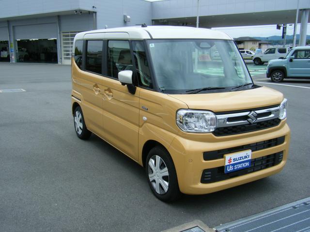 当店特選車！！HYBRIDで燃費もよく、室内も広い。後席両側電動スライドドアや全方位ナビもあり快適機能充実。