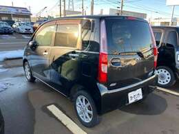 スマートキー　ベンチシート　4WD　アルミホイール付