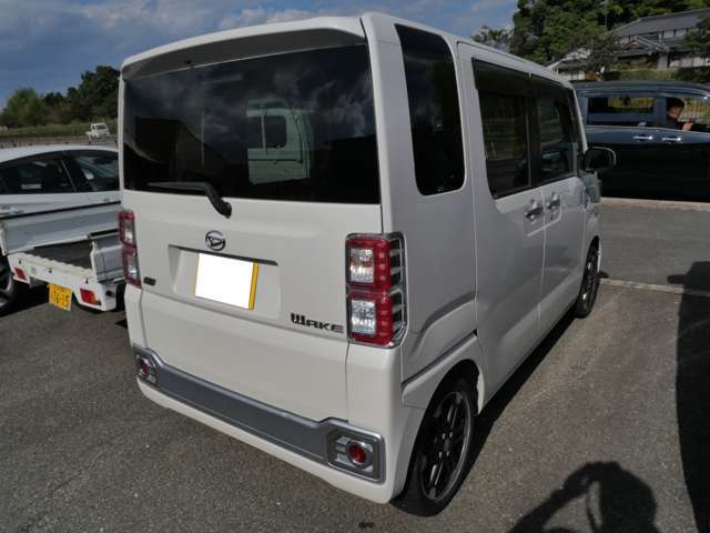 当社では高性能かつ安全性に優れ、故障の少ない車輛を取り揃えております。またアフターサービスも充実しておりますので車検や整備もお任せください！ご来店、お問い合わせ心よりお待ちしております