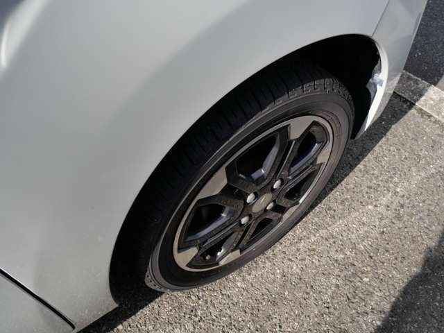 当社では高性能かつ安全性に優れ、故障の少ない車輛を取り揃えております。またアフターサービスも充実しておりますので車検や整備もお任せください！ご来店、お問い合わせ心よりお待ちしております