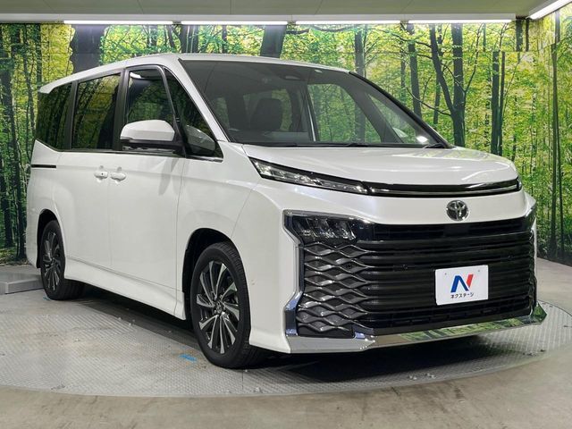 大好評のボディコーティング「弾スプラッシュコート」もご納車までに施工可能。通常のガラスコートと異なる、耐久年数6年の無機質ガラスコーティングが、ボディをキレイな状態に保ってくれます。