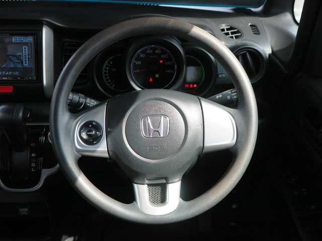 総在庫数70台以上を展示しております♪欲しい車がきっと見つかる！！まずは一度ご来店下さい♪また、愛車の買い取りも行っております！車を買うのも売るのもKEIZUへ♪