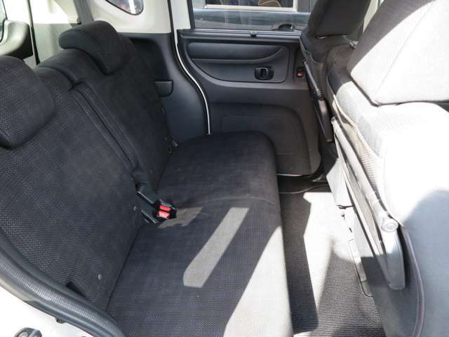 総在庫数70台以上を展示しております♪欲しい車がきっと見つかる！！まずは一度ご来店下さい♪また、愛車の買い取りも行っております！車を買うのも売るのもKEIZUへ♪