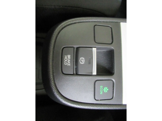 納車前に当店ディーラー整備工場にて点検、車検整備をしっかりしてからお引渡し致します。　点検項目など、詳細に関しましてはスタッフへお問い合わせ下さいませ！　今後のメンテナンスもお任せ下さいませ！