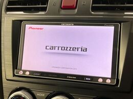 【ナビゲーション】目的地までしっかり案内してくれる使いやすいナビ。Bluetooth接続すればお持ちのスマホやMP3プレイヤーの音楽を再生可能！毎日の運転がさらに楽しくなります！！