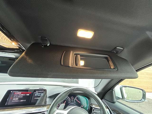 ぜひ厳選したドイツプレミアムブランドのお車を、見て・触って・比べてください！