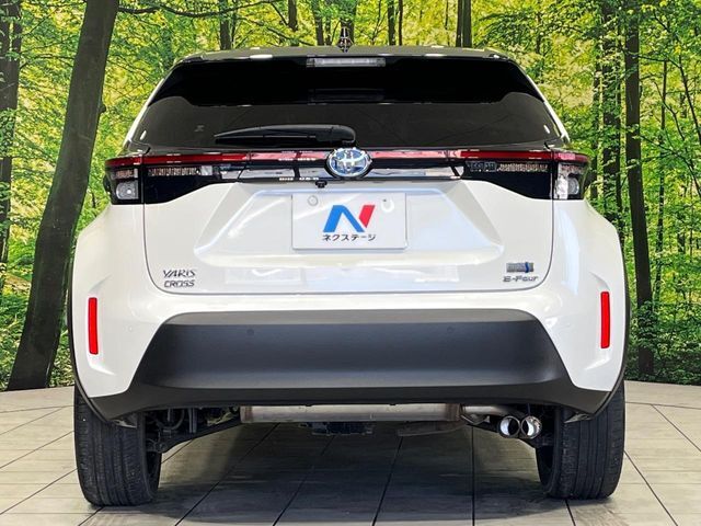 安心の最長10年・走行無制限保証（有償）をご用意。保証内容も充実はもちろん、無料点検＆オイル交換や、年中無休の全国・24時間ロードサービスも付帯されておりますのでご安心下さい。