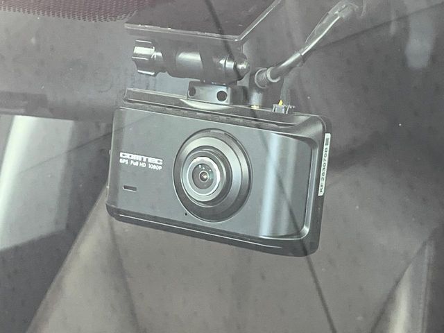 【ETC】高速道路の料金所をストレスなく通過！話題のスポットやサービスエリアに多い「スマートIC」利用時は必須のアイテムです。当店でセットアップを実施、ご納車当日からすぐにご利用いただけます！