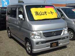 純正フォグランプ、アルミホイール、キーレス、室内ブラック色♪