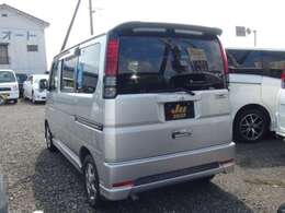 純正フォグランプ、アルミホイール、キーレス、室内ブラック色♪