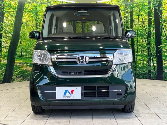 弊社では、全車『修復歴なし』のお車のみ取り扱っております。専任バイヤーによる厳選した仕入れの後、入庫後の車両チェックを行い、ネクステージが認定した高品質な中古車をご提供しております。