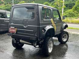 社外バンパー・オーバーフェンダー