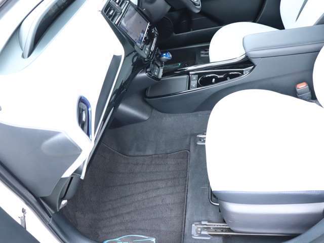 遠方の方必見！！当社で納車の場合は近くのお住まいの方と、ほとんど変わらない金額でいけます！！