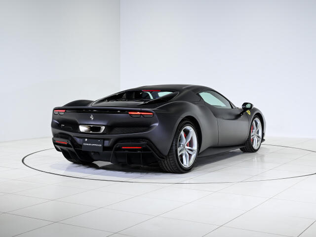 フェラーリ 296GTS F1 DCT 2025年 100キロ (大阪府) コーンズ