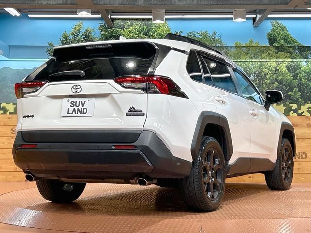 ☆全国のネクステージからお取り寄せが可能※！遠方の店舗に展示してあるクルマが気になる場合も、最寄りの店舗でご覧いただくことが可能です！是非私たちに要望をお聞かせください！※別途費用