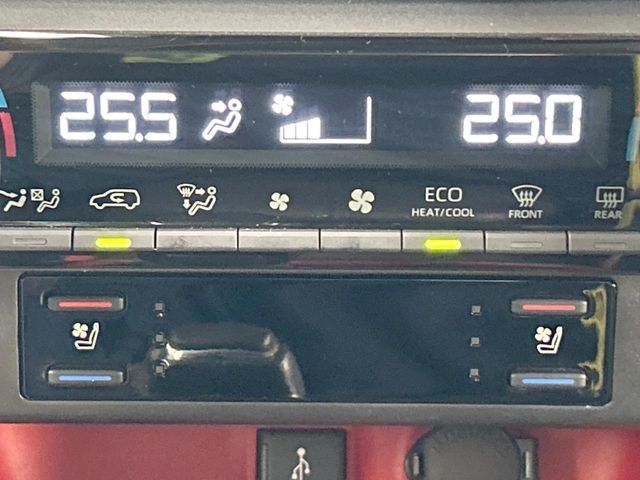 【シートベンチレーション】夏場は涼しい風でお尻や背中の熱やムレを防ぎ、冬はエアコンよりも早く温まってポカポカに！季節を問わず快適に過ごせます。