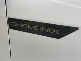 【特別仕様車　CHAMONIX（シャモニー）】最上級グレード「P」をベースにし、専用エクステリアや専用撥水機能付きシートを始めとするインテリアで彩られた一台です！
