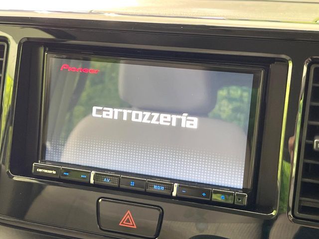 【ナビゲーション】使いやすいナビで目的地までしっかり案内してくれます。各種オーディオ再生機能も充実しており、お車の運転がさらに楽しくなります！！