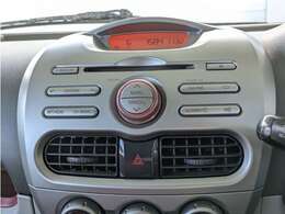 純正CDオーディオ　AM　FM