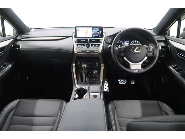 納車後は、無料1か月点検も行っております。実際に乗ってみて、気になることがあればお申しつけください。
