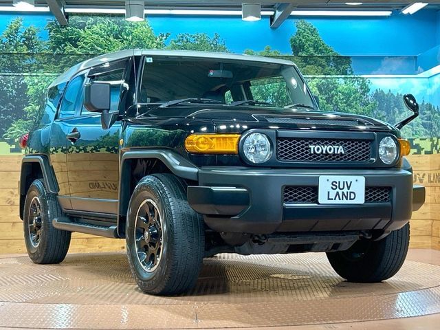 大好評のボディコーティング「弾スプラッシュコート」もご納車までに施工可能。通常のガラスコートと異なる、耐久年数6年の無機質ガラスコーティングが、ボディをキレイな状態に保ってくれます。