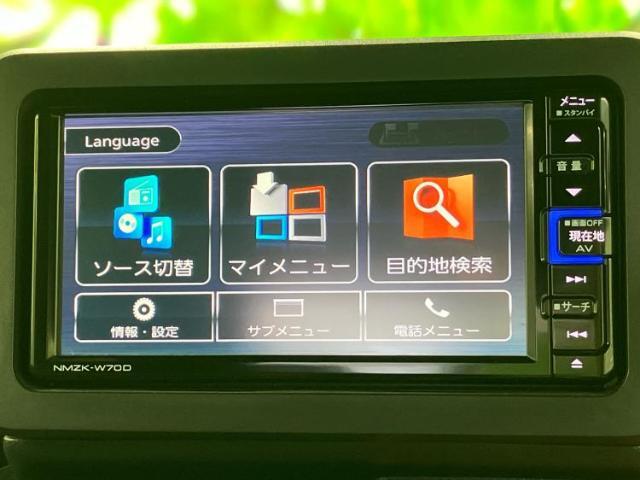 WECARSの店舗にはキッズコーナーがございます！お子様連れのお客様もごゆっくり車選びをお楽しみいただける空間です！
