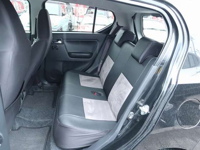 有料保証もあります☆ニーズに合わせて選べる充実保証！ライト☆スタンダード☆プレミアム☆スーパープレミアムの4種類よりご予算に合わせて選択可能！全国どこのディーラーでもご対応可！修理回数・金額制限なし♪