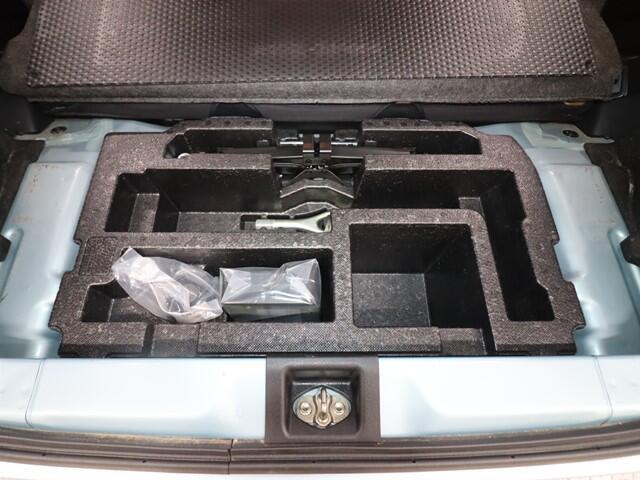 外部機関にてクルマの査定を行っています。日本自動車鑑定協会やAISの第三者機関で車輌を細かくチェック！気になる修復歴や車両コンディションを予めご確認頂けます。詳しい状態はスタッフまで御用命下さい。