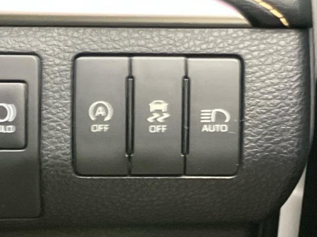 WECARSの展示場では実際に見て、触ってお車をお選びいただけます！知識の豊富な営業スタッフが様々なカーライフをご提案いたします！