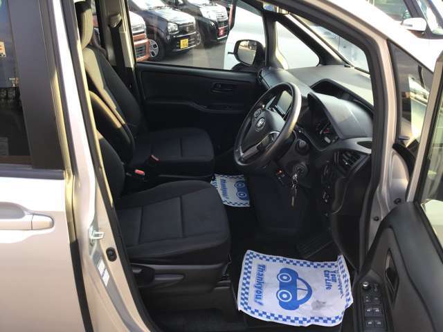 皆さまのご来店をおまちしております。