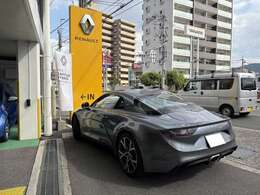 法定12ヶ月点検整備付メーカーに基づく納車点検整備後、納車致します。（法定12ヶ月点検のみ車両価格に含む）