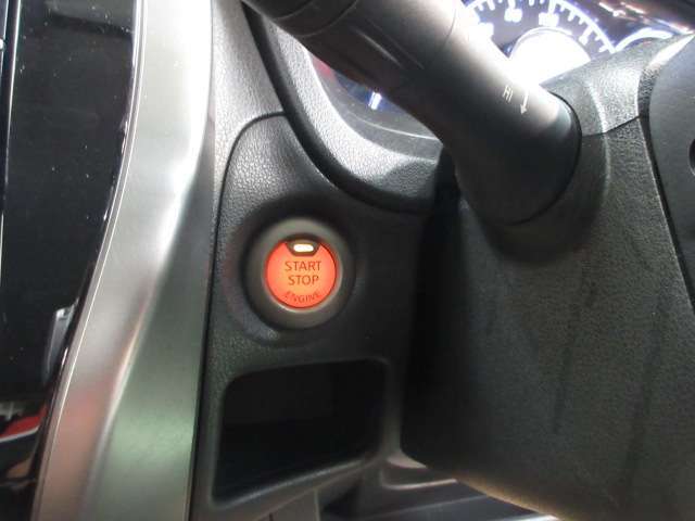 エンジン始動がスマートなプッシュスターターです！