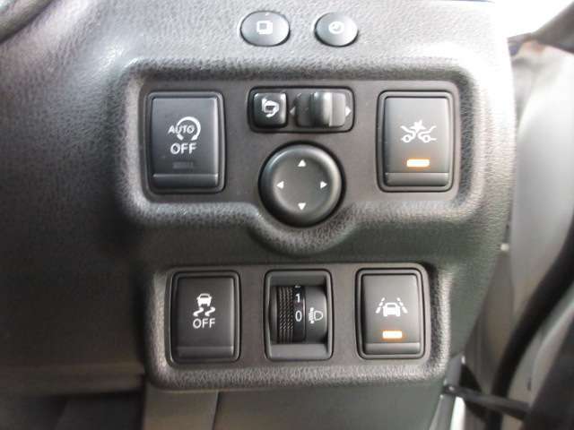 さまざまな設定ボタンがまとまっているから使いやすい