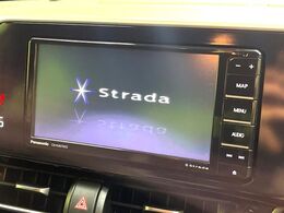 【ナビゲーション】目的地までしっかり案内してくれる使いやすいナビ。Bluetooth接続すればお持ちのスマホやMP3プレイヤーの音楽を再生可能！毎日の運転がさらに楽しくなります！！