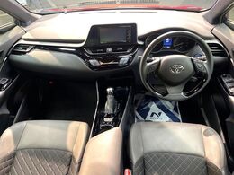 グループ総在庫数約30，000台！！全国の系列店からメーカー・車種問わずご紹介出来るので、あなたにピッタリのお車が見つかるはずです♪まずはお問い合わせ下さい☆