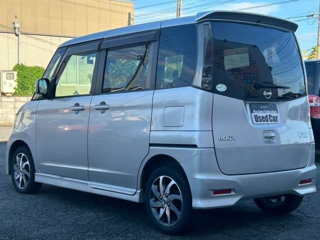 中古車販売　パドックアース　高崎店　住所：〒370-3102　高崎市箕郷町生原1075-11