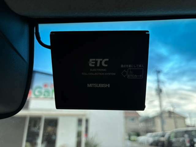 【ETC】ETCが付いてますので、ちょっと遠出する際にも重宝しますよ♪別途3，000円のETCセットアップ料金だけで使えます！