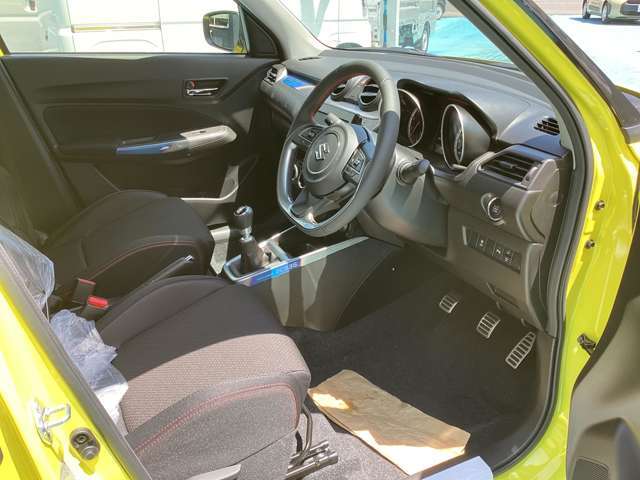 未使用車なので綺麗です。新車時のカバー付いたままです★