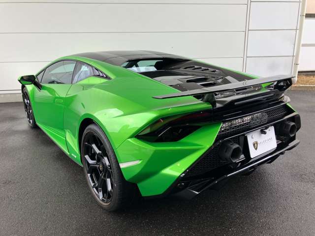 メーカーオプション：バックビューモニター装備