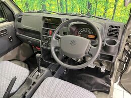 グループ総在庫数約30，000台！！全国の系列店からメーカー・車種問わずご紹介出来るので、あなたにピッタリのお車が見つかるはずです♪まずはお問い合わせ下さい☆